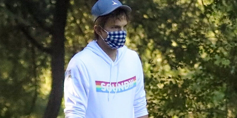 Photos: October 07 – Enjoying an afternoon hike in Los Angeles